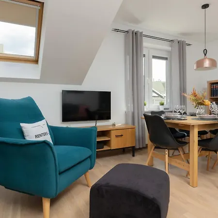 Family In With 3 Bedrooms & Ac Near Metro Stoklosy By Renters *